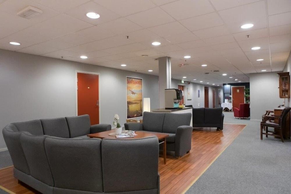 Ytterland Aalesund Airport Hotel מראה חיצוני תמונה