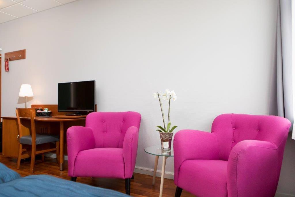 Ytterland Aalesund Airport Hotel מראה חיצוני תמונה